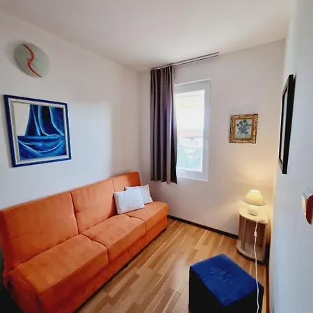 Casa Dell'arte Πανσιόν Αγαθούπολη